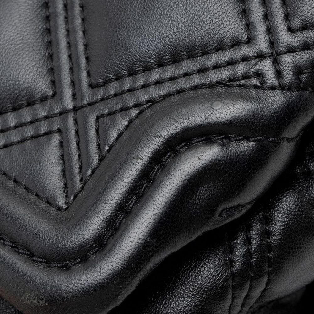 Tory Burch Quilted Leather Fleming Soft Shoulder Bag - Picture 14 of 15